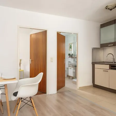 דירה Unique Gemutliche 3 Im Hotelviertel Inkl Stellplatz 700 Meter Zum Solemar באד דירהיים